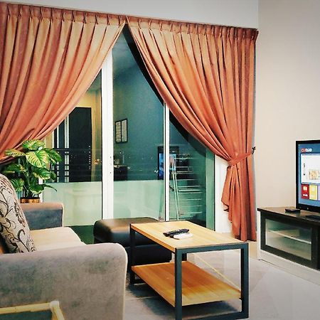 Ipoh City Centre Majestic 2 Room Holiday Suite By City Home Empire Extérieur photo