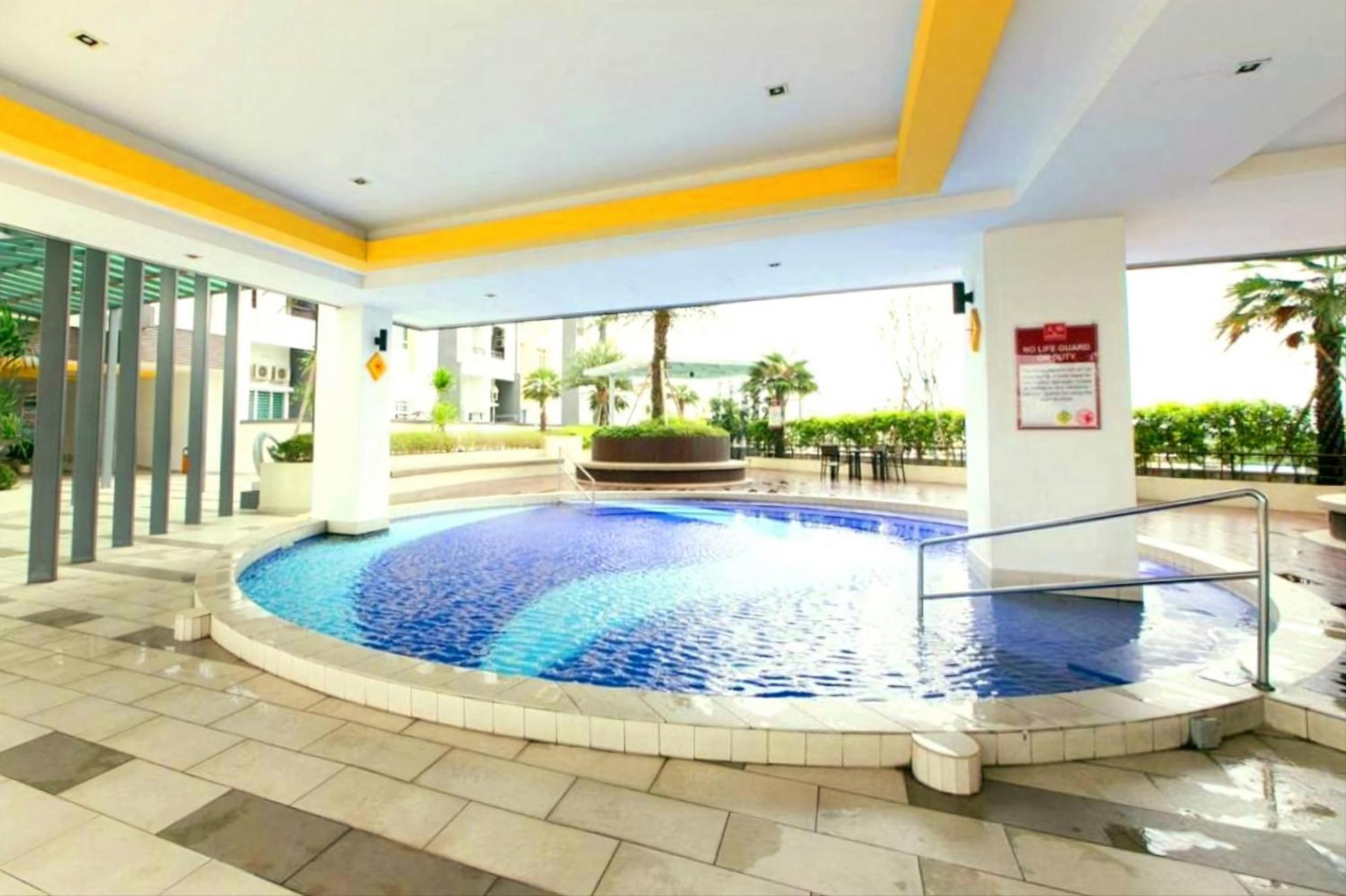 Ipoh City Centre Majestic 2 Room Holiday Suite By City Home Empire Extérieur photo