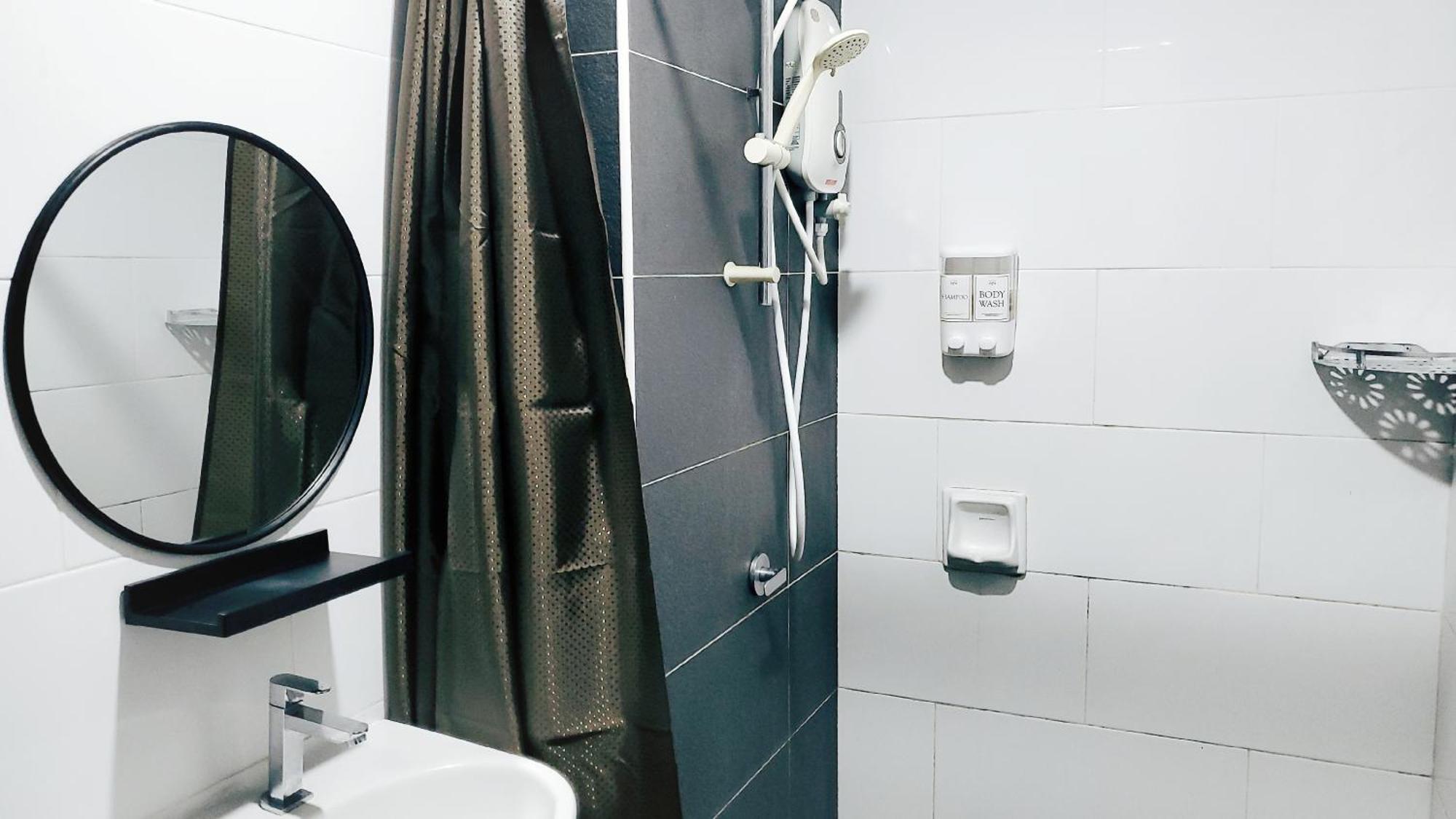 Ipoh City Centre Majestic 2 Room Holiday Suite By City Home Empire Extérieur photo